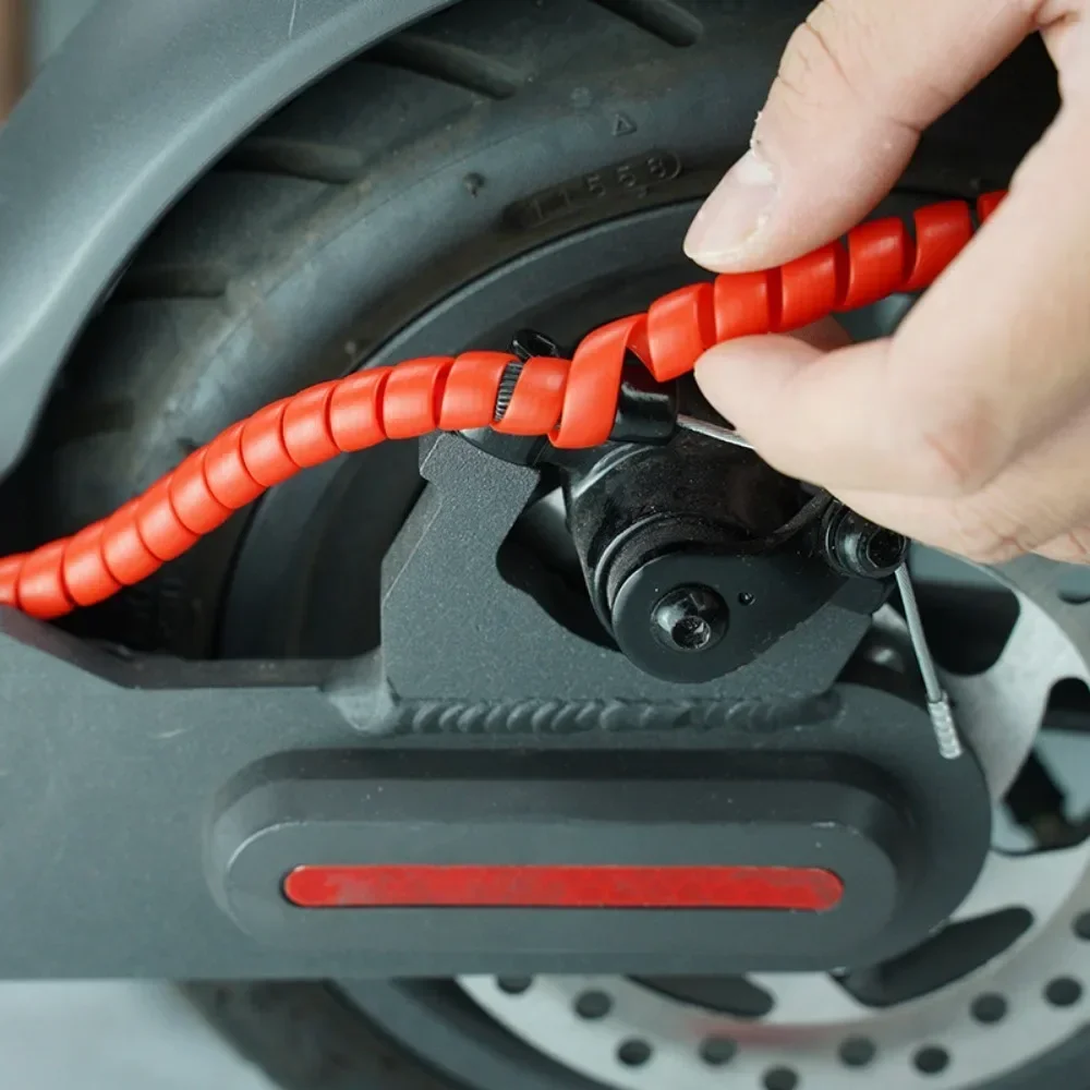 Anti-Entanglement Scooter Wiri - огляд і ціна Outdoor Power Outlet Cover